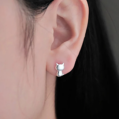 Sweet Silver Cat Earrings! NOW -->> 70% OFF!