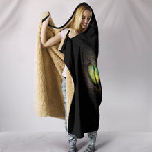 Awesome Cat Eyes Hooded Blanket!