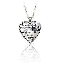 Keepsake Paw-Print-On-The-Heart Rhinestone Pendant Necklace! NOW -->> 70% OFF!