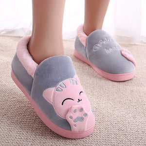 Adorable Cozy Cat Slippers!