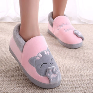 Adorable Cozy Cat Slippers!